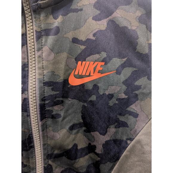 Nike Boys Camo Green Athletic Track Jacket Zip Up Size M (5-6) School - Picture 2 of 7